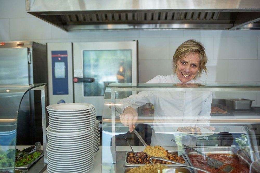 Bernardita Johnson, dueña de Donde la Berni, en revista Chef&Hotel